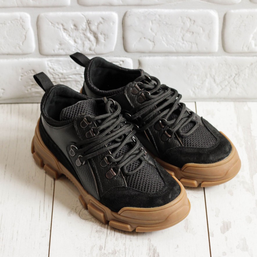 *  Sneakers - Mondo - Utility