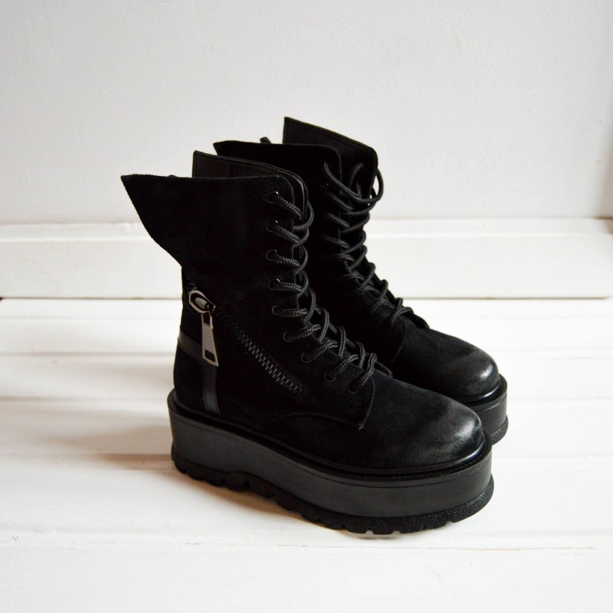  ** Bocanci - Wings - Black 