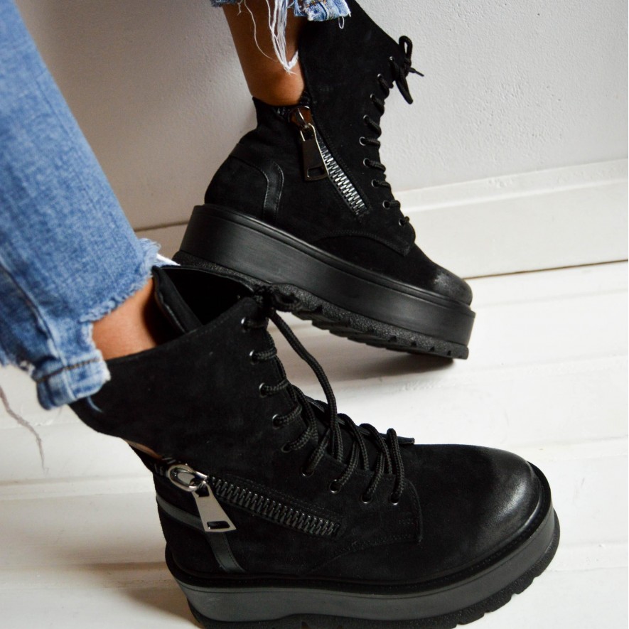  ** Bocanci - Wings - Black 
