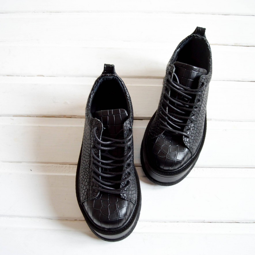 *. Sneakers - Medellin - Croco Black 