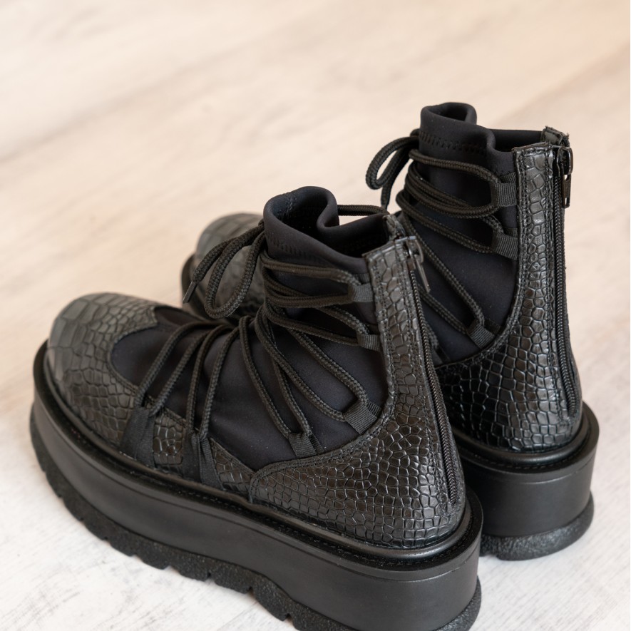    Ghete - .Moon - Croco Black