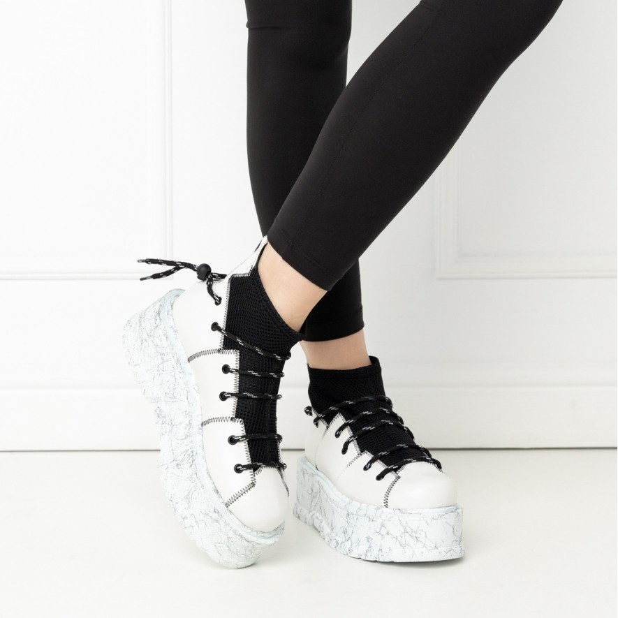  Ghete - Studio - White 