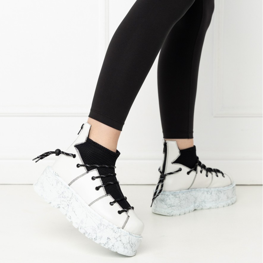   Ghete - Studio - White 