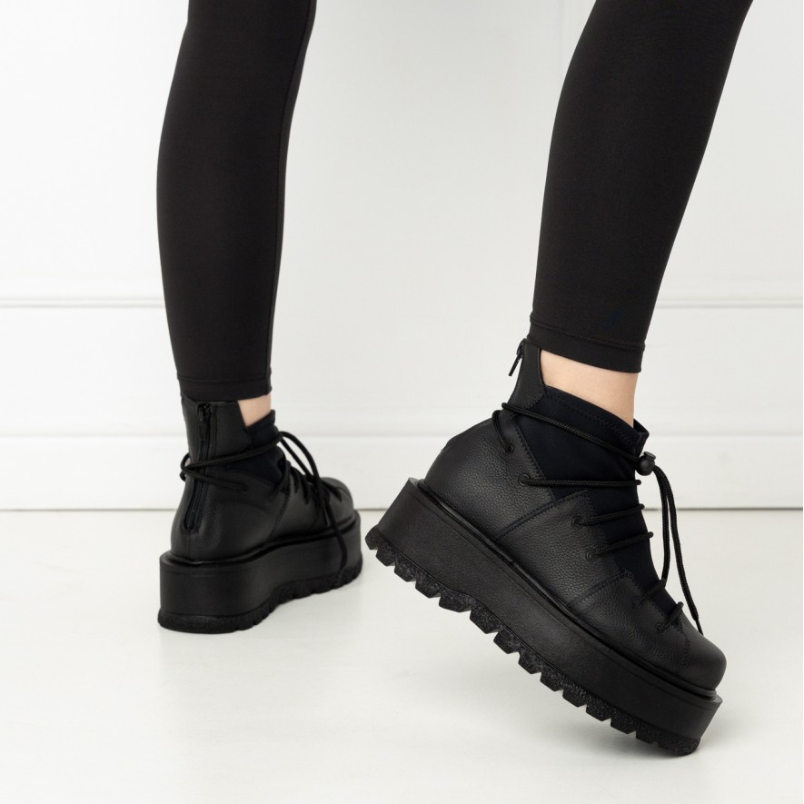   Ghete - Studio - All Black
