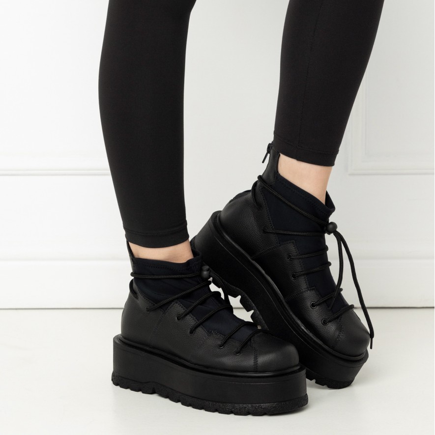   Ghete - Studio - All Black