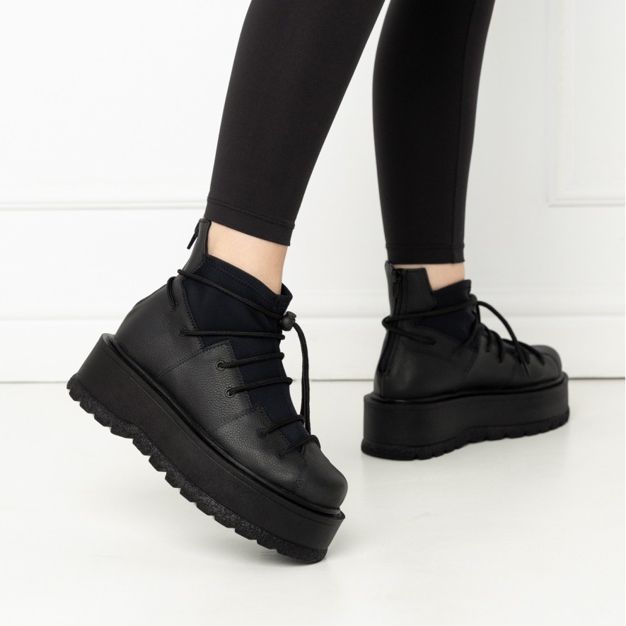   Ghete - Studio - All Black