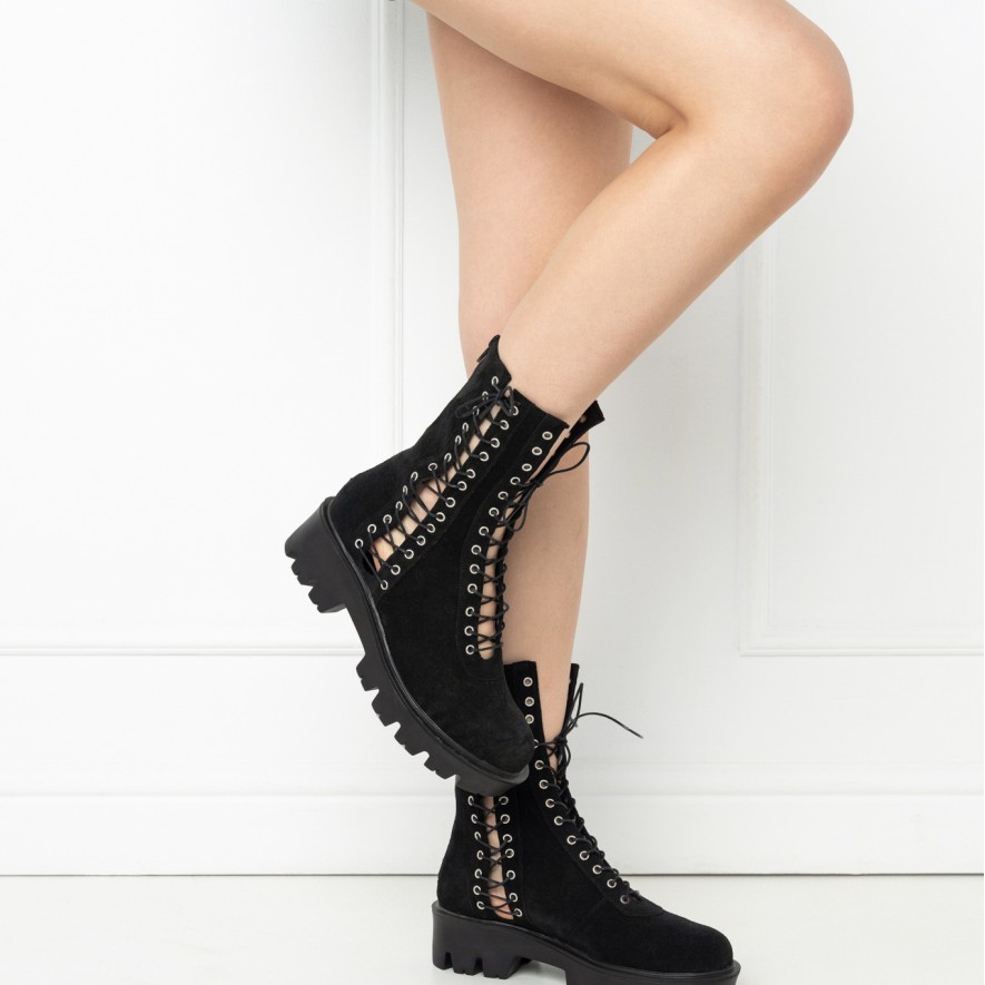     Bocanci - Festival - Black