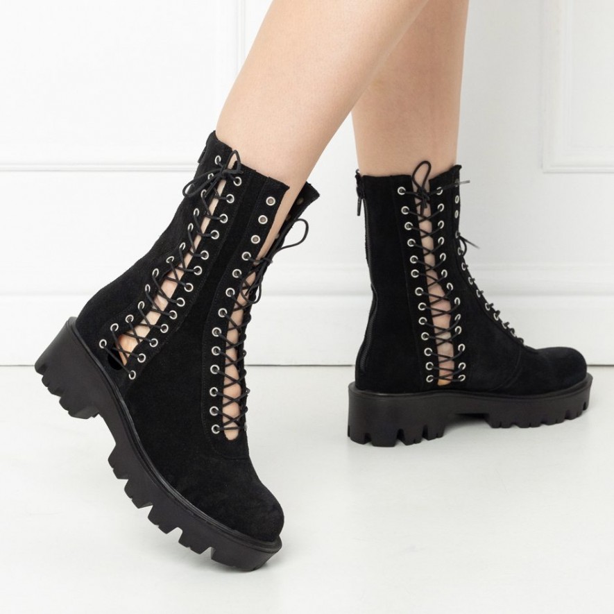     Bocanci - Festival - Black